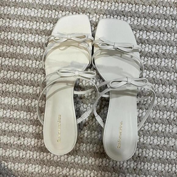 Reformation Elodie Bow Block Heel Sandals - Picture 3 of 7